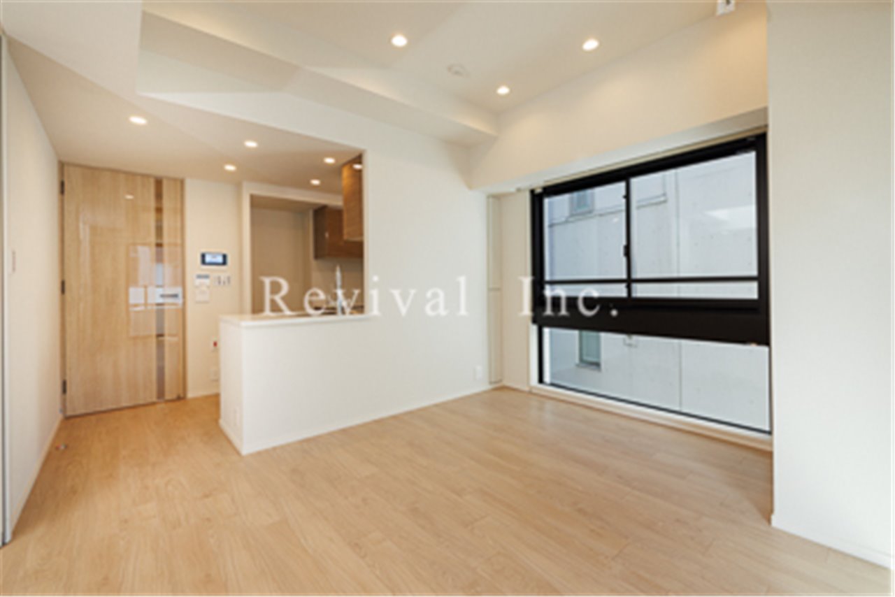 居室・リビング　明るいリビングでございます