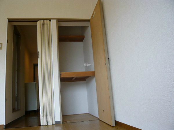 収納　違うお部屋の写真です。ご参考までに