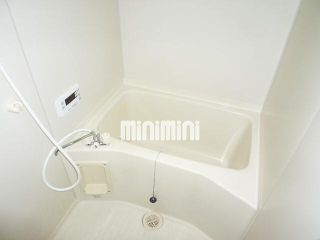 バス・シャワールーム　※他のお部屋のお写真です