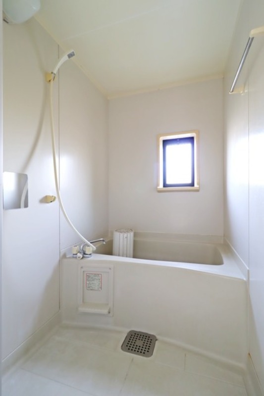 バス・シャワールーム　図面と現状に相違がある場合には現状を優先