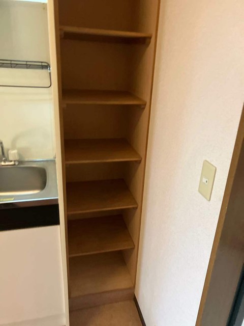 玄関　シューズボックス付きで玄関すっきり片付きます！お客様もスムー