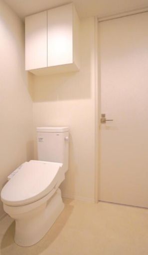 トイレ　別号室参考写真