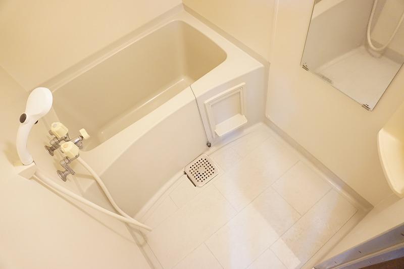 バス・シャワールーム　浴室