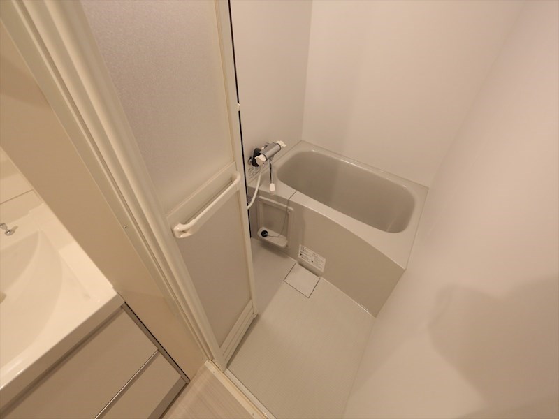 バス・シャワールーム　バスルーム　浴室暖房乾燥機付き