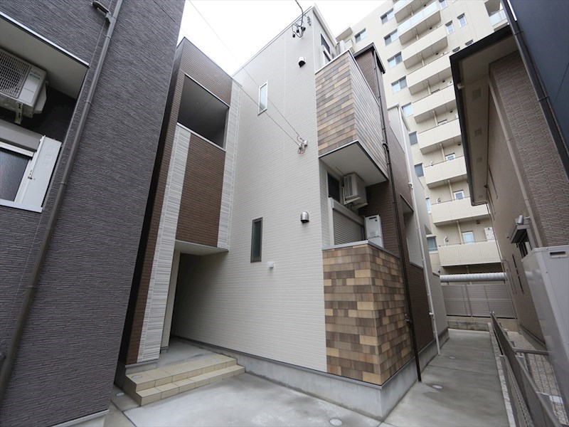 建物外観　外観　宅配ＢＯＸ付　デザイナーズ　インターネット無料