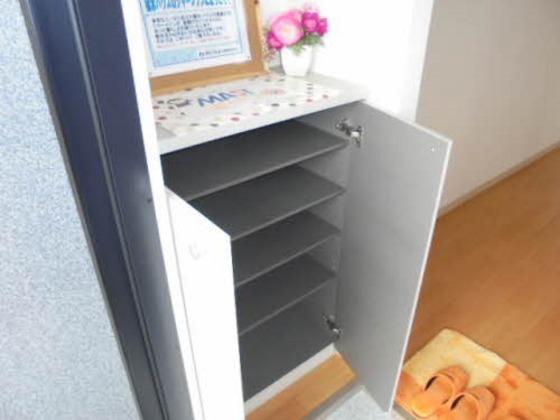 玄関　他号室のお写真です