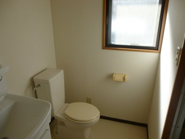 トイレ　参考画像