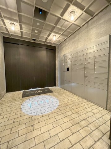 エントランス　毎日通るエントランスはこのようになっています