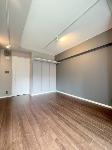 その他部屋・スペース　使い勝手のいい寝室です