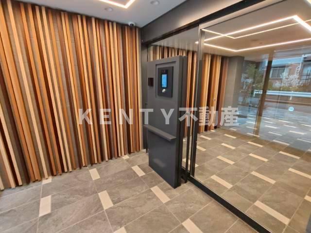 エントランス　建物の内部です