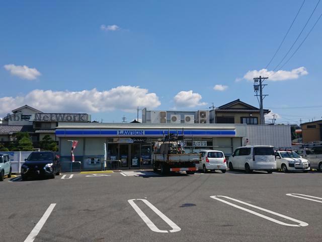 コンビニ　ローソン尾張旭柏井町店（コンビニ）まで305m