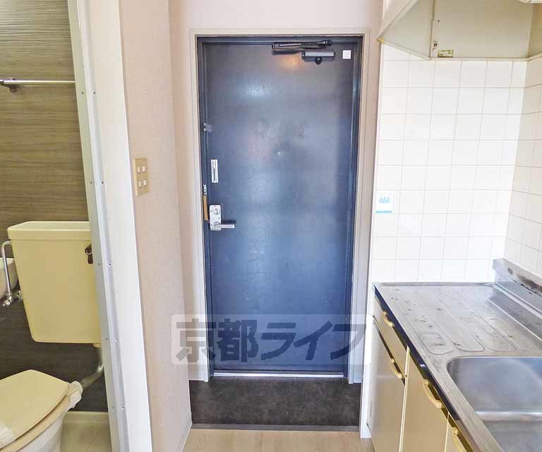 玄関　玄関です。