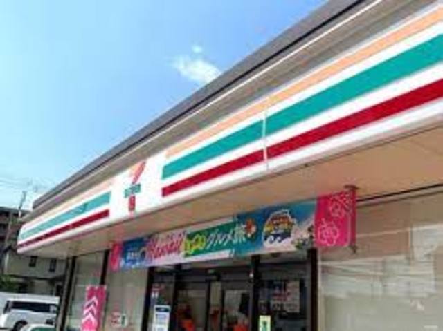 コンビニ　セブンイレブン京都上鳥羽卯ノ花店（コンビニ）まで1269m