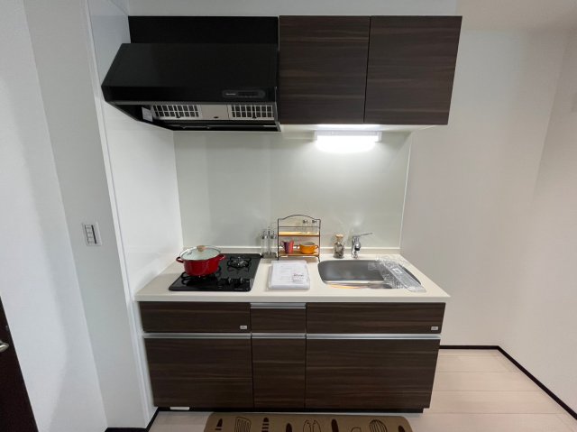 キッチン　同シリーズ物件のモデルルームになります※現況優先