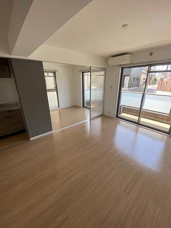 居室・リビング　リビング