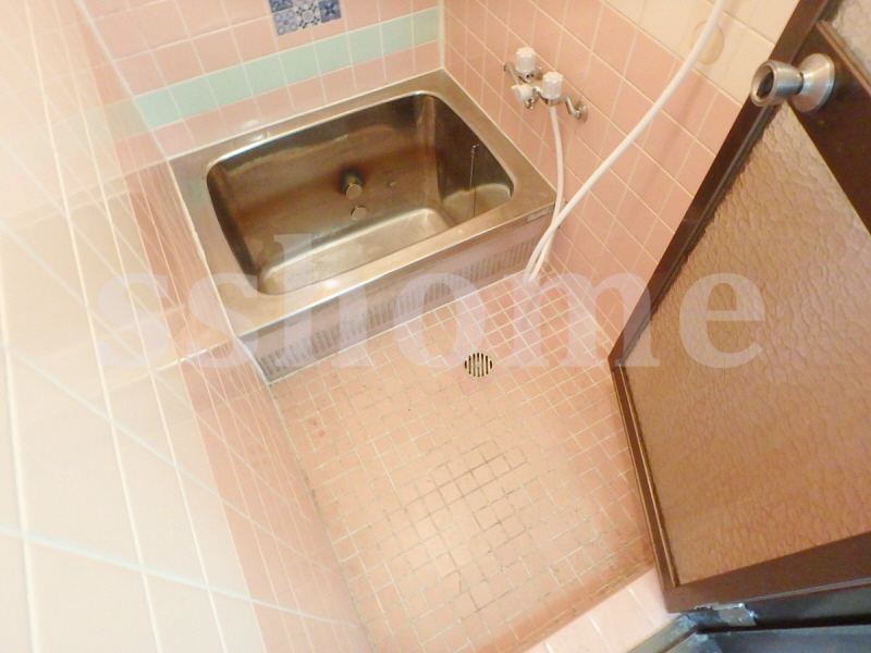 バス・シャワールーム　すっきりとした浴室☆