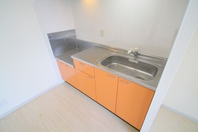 キッチン　二口コンロ設置可