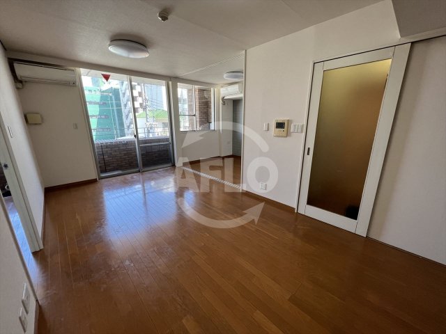 居室・リビング　パレスコート小橋町　リビング