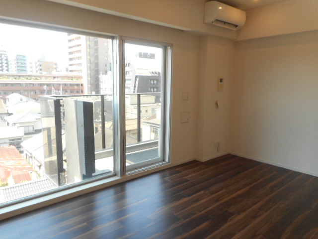 居室・リビング　別部屋参考写真