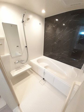 バス・シャワールーム　日々の暮らしに欠かせないお風呂です