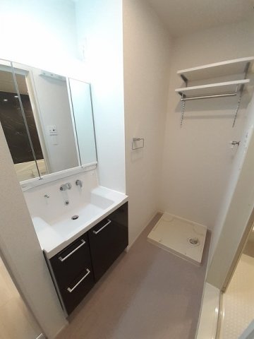 洗面設備　忙しい朝には欠かせない洗面所です