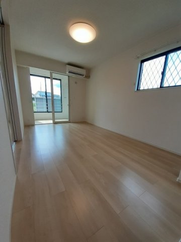 居室・リビング　ゆったり過ごせる居間です