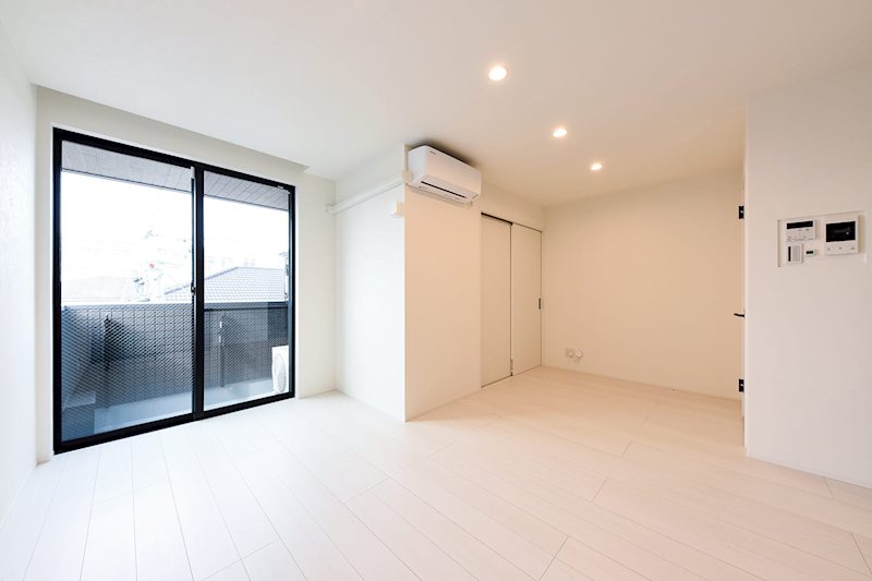 居室・リビング　※参考写真（設備・色は同じ）