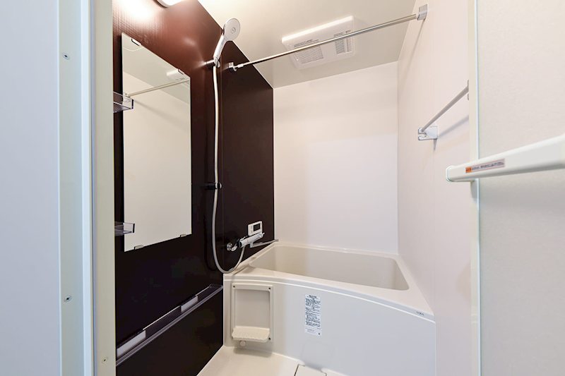 バス・シャワールーム　※参考写真（設備・色は同じ）