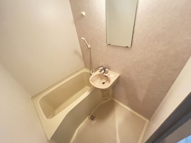 バス・シャワールーム　参考写真