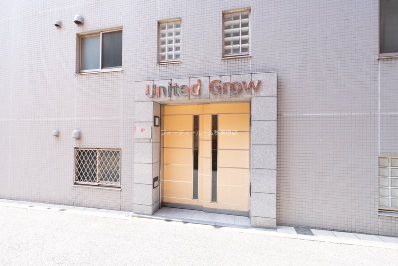 エントランス　★《見学予約受付中》当店では契約金がクレジット決済可能です★