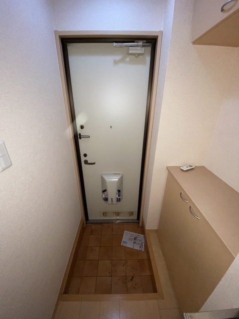 玄関　下駄箱付き！