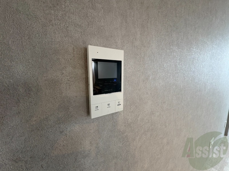 セキュリティ　ＴＶモニター付インターホンです。来客者の顔が見えるので安心！