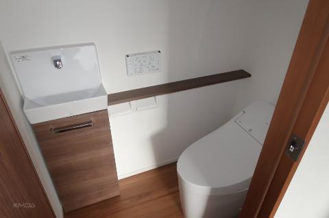 トイレ　トイレ（イメージ）