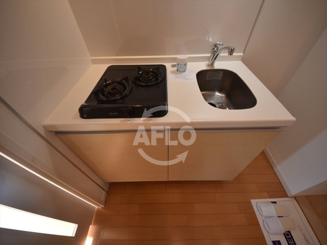 キッチン　レジディア谷町　2口ガスシステムキッチン