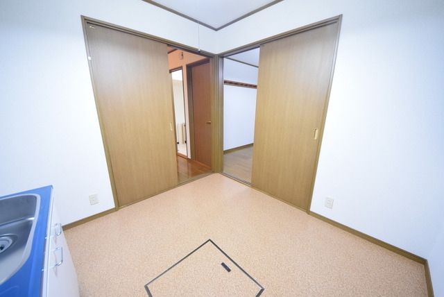 その他部屋・スペース　☆食卓テーブルも置けちゃいます☆