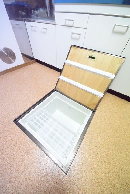 その他　☆床下収納付きで助かります☆