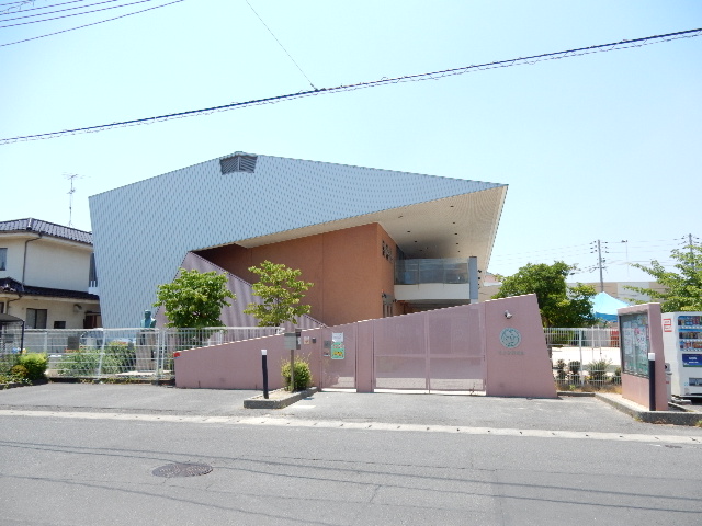 幼稚園・保育園　ちとせキッズガーデン（幼稚園・保育園）まで666m