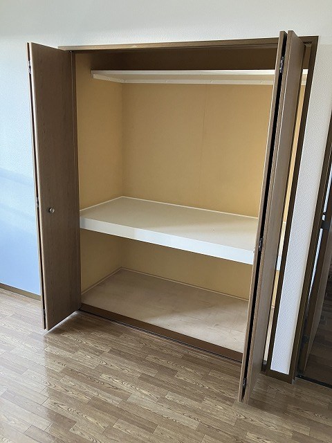 収納　別室参照