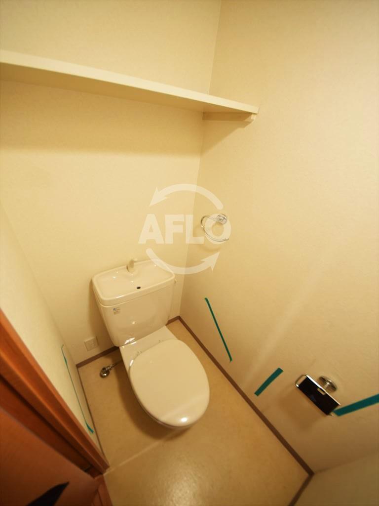 トイレ　プレサンス心斎橋モデルノ　トイレ