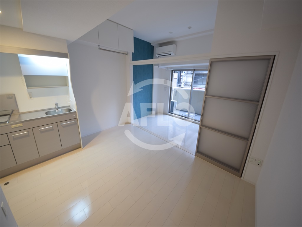 居室・リビング　セレニテ谷町calme（セレニテ谷町カルム）　リビング