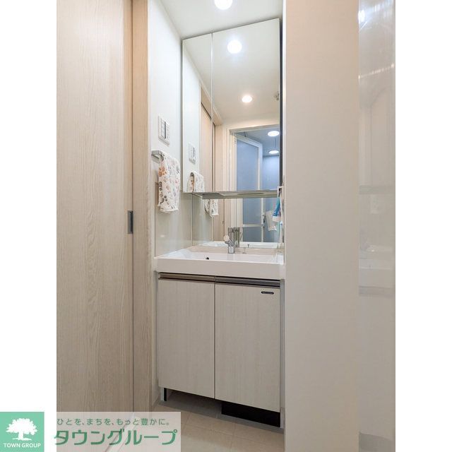 洗面設備　【家具・家電の備え付けはありません】