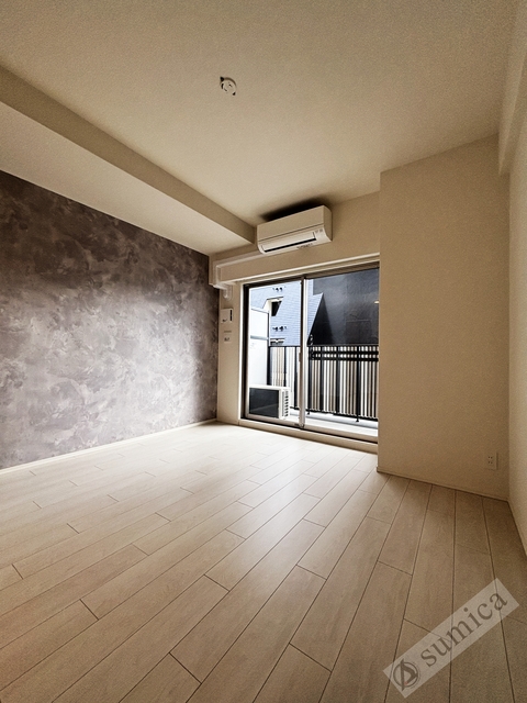 居室・リビング　光が差し込む明るいお部屋♪♪