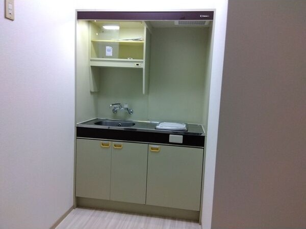 キッチン　画像と現状が異なる場合は現状優先となります。