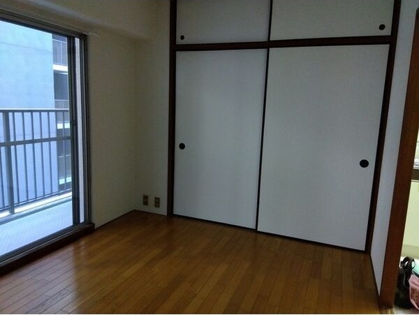 収納　画像と現状が異なる場合は現状優先となります。