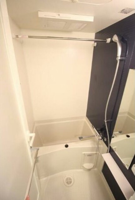 バス・シャワールーム　バスルーム