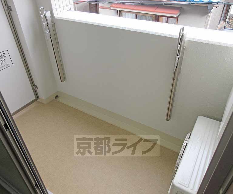 バルコニー　しっかり広さのあるバルコニーです