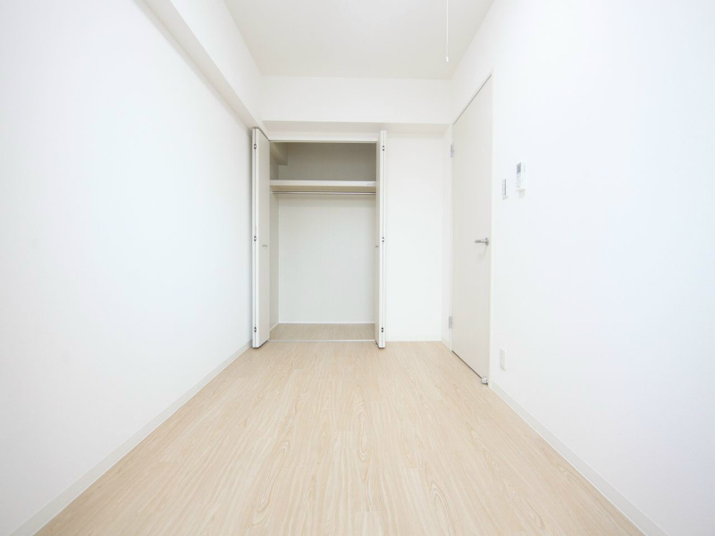 その他部屋・スペース　洋室5.2帖　クローゼット付（収納充実してます）