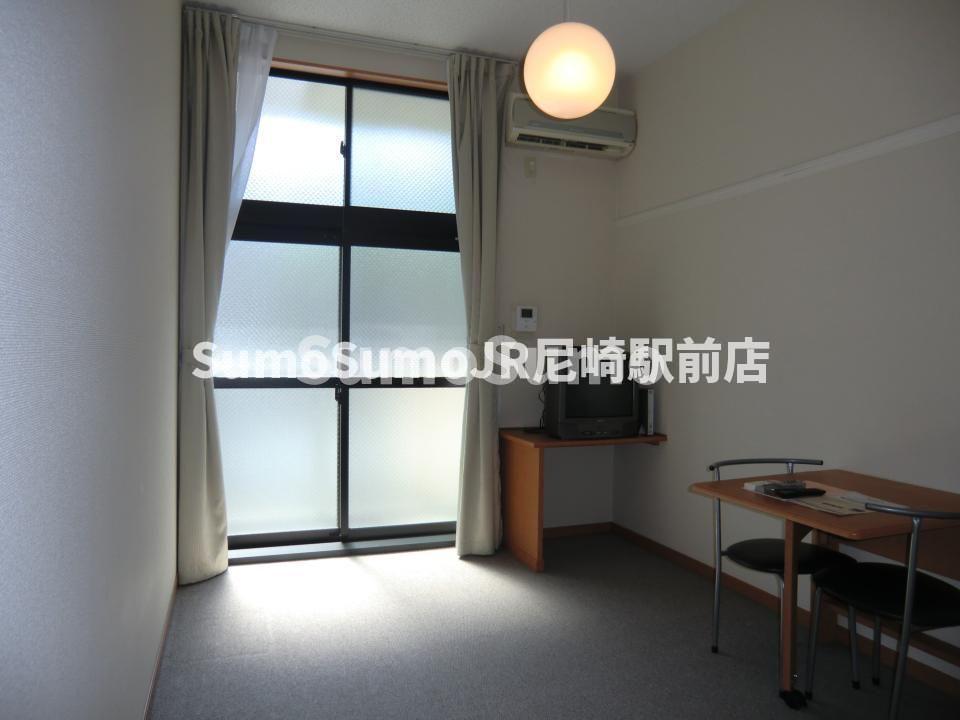 その他部屋・スペース　落ち着いて過ごせるお部屋なので、寝室にいかがでしょうか