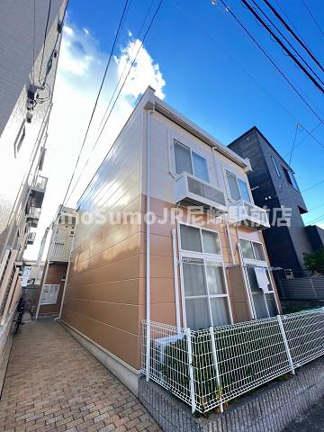 建物外観　外観は落ち着いています