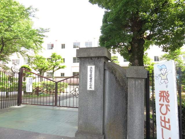 小学校　龍禅寺小学校（小学校）まで483m